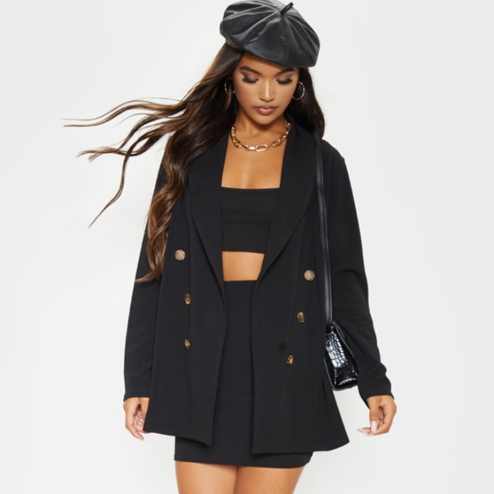Black Oversized Front Button Detail Blazer
